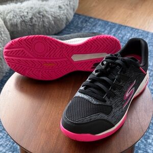 Women's Skechers Black & Pink ArchFit Pickleball Sneakers